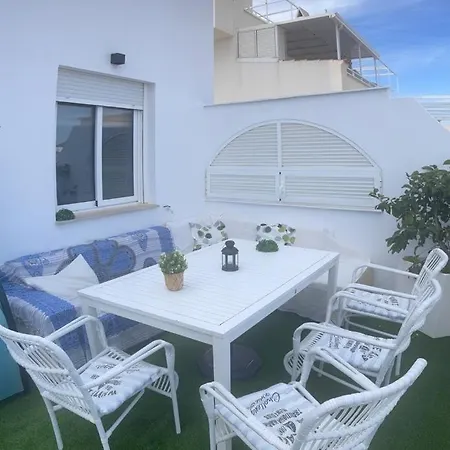 Only Sun Apartment *