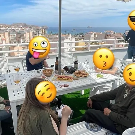 Only Sun Apartment *